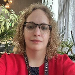 Adriana Dominguez Ayala, MD Headshot