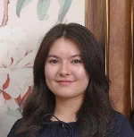 Enya Nguyen, BS Headshot