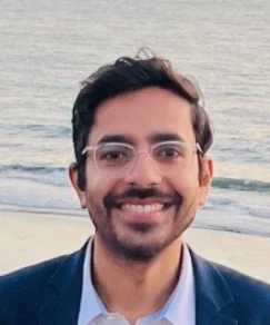 Aseem Bhatnagar, MD Headshot
