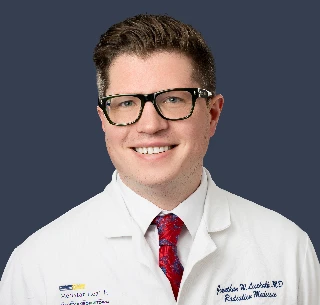 Jonathan Lischalk, MD Headshot