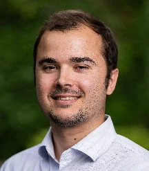 Travis Pflederer, MD Headshot